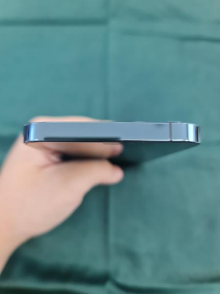Apple iPhone 12 Pro