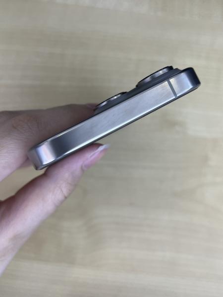Apple IPHONE 16 PRO