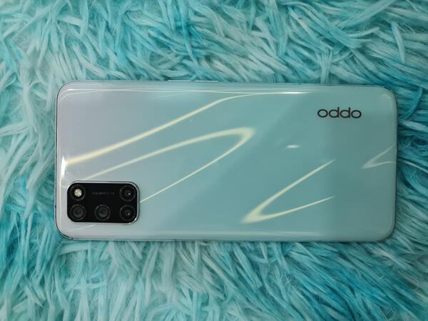 OPPO OPPO A52