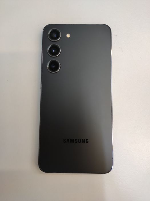 Samsung Samsung Galaxy S23 — photo 4 of 8