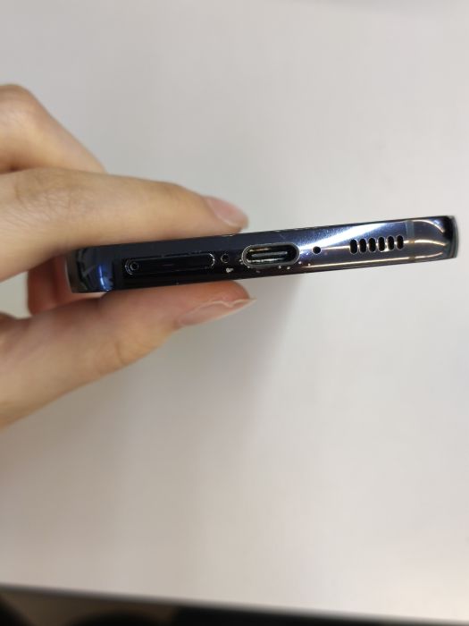 Samsung Samsung Galaxy S23 — photo 7 of 8