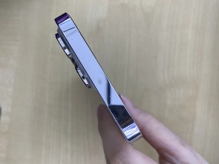 Apple iPhone 14 Pro Max — photo 8 of 10