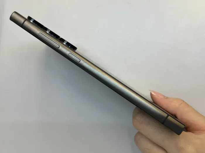 Samsung Galaxy S24 Ultra — photo 2 of 9
