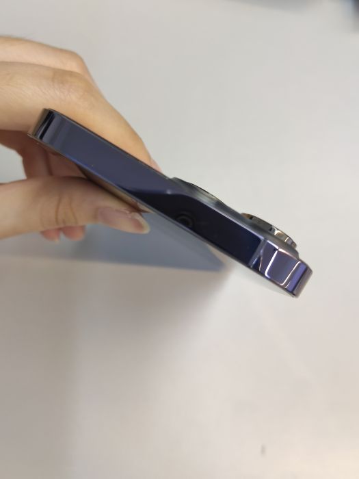 Apple iPhone 14 Pro Max — photo 8 of 10