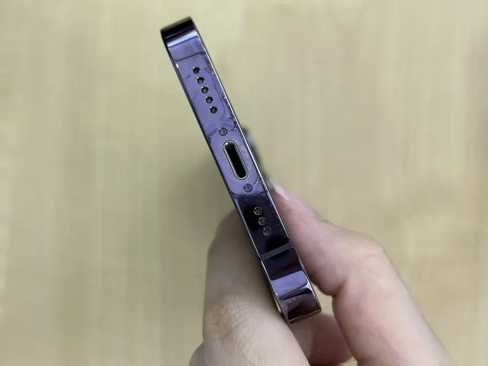 Apple iPhone 14 Pro — photo 3 of 10