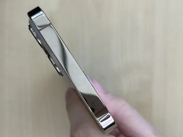 Apple iPhone 13 Pro Max — photo 2 of 10