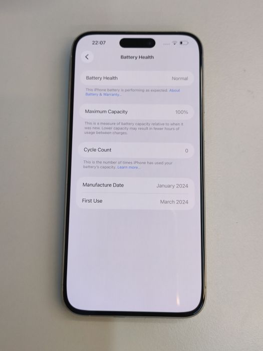Apple iPhone 15 Pro Max — photo 10 of 10