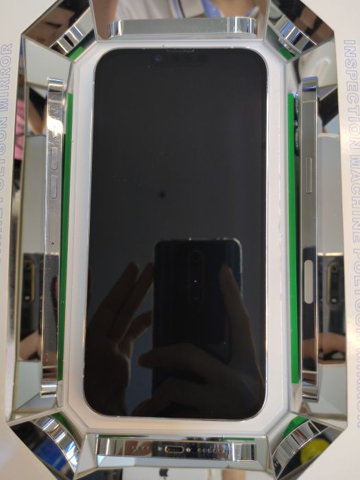 Apple iPhone 13 Pro Max — photo 3 of 10