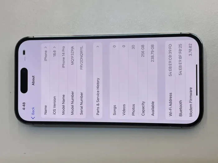 Apple iPhone 14 Pro — photo 3 of 11