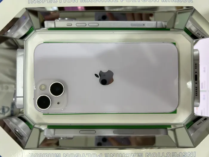 Apple iPhone 14 — photo 10 of 11