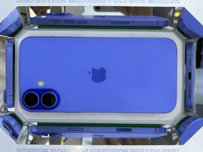 Apple iPhone 16 Plus — photo 10 of 11