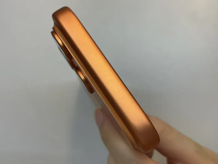 Apple iPhone 17 Pro Max — photo 7 of 10
