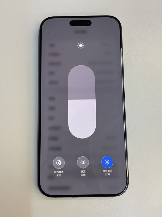 Apple iPhone 16 Pro Max — photo 2 of 10