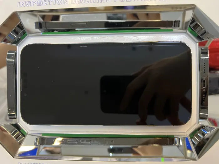 Apple iPhone 13 Pro Max — photo 10 of 10