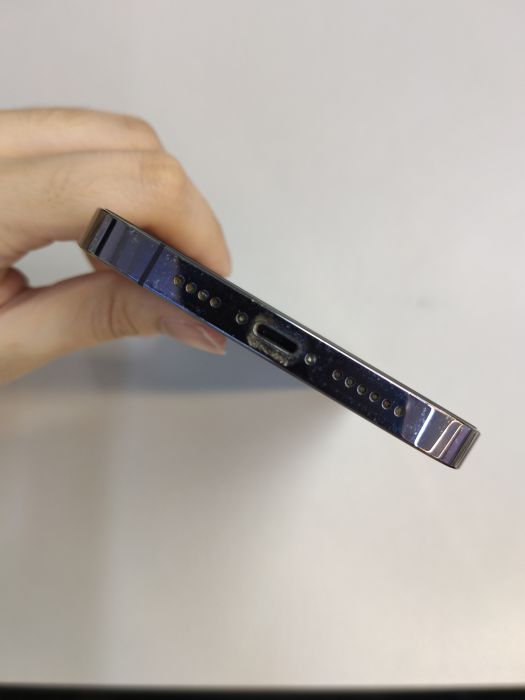 Apple iPhone 14 Pro Max — photo 7 of 10