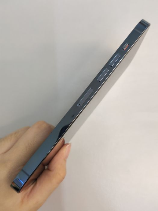 Apple iPhone 13 Pro Max — photo 5 of 10