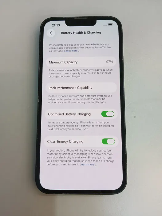 Apple iPhone 13 — photo 10 of 10
