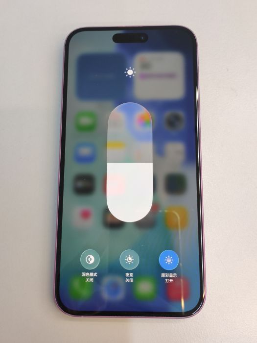Apple iPhone 16 Plus — photo 7 of 10
