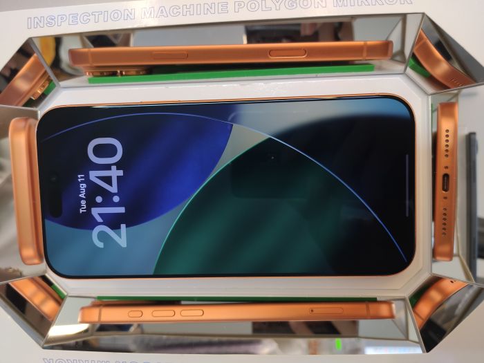 Apple Apple iPhone 17 Pro Max — photo 3 of 10