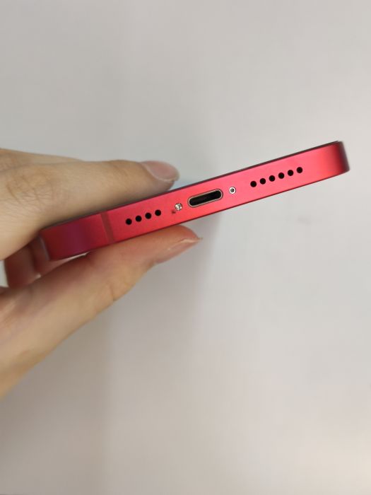 Apple iPhone 14 Plus — photo 7 of 10