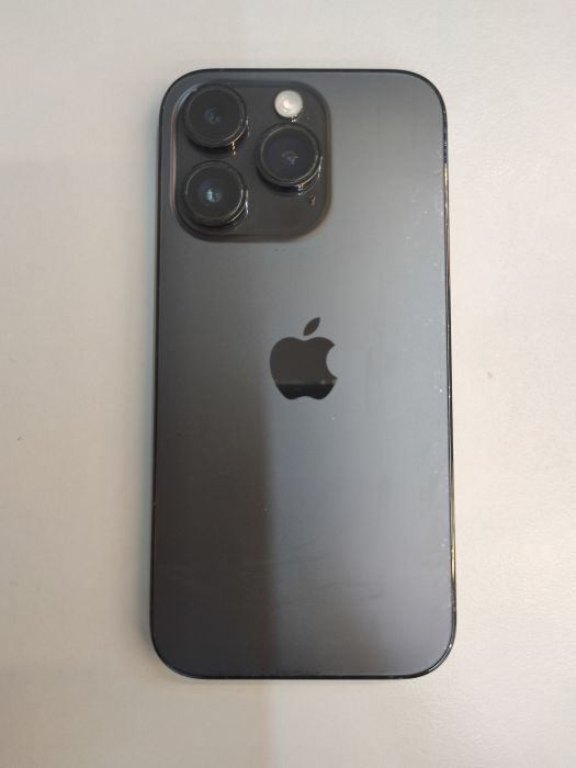Apple iPhone 14 Pro — photo 4 of 10