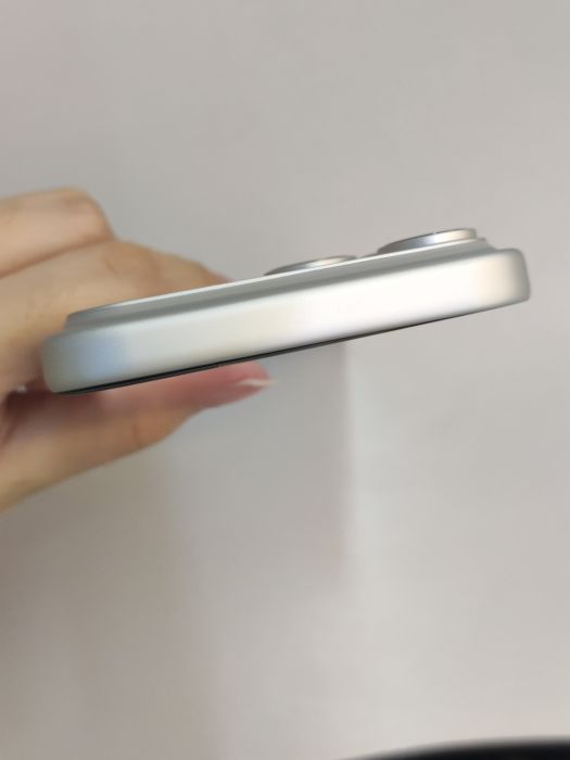 Apple iPhone 17 Pro Max — photo 6 of 9