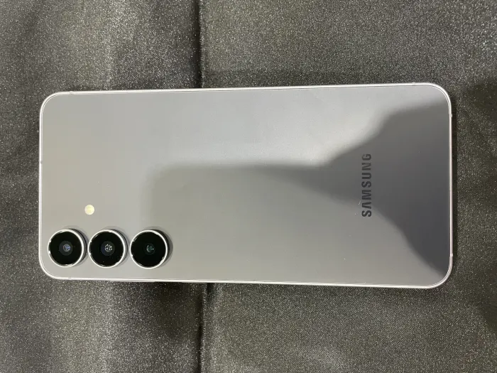 Samsung Galaxy S25 FE