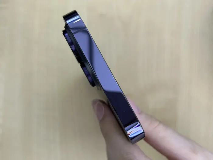 Apple iPhone 14 Pro Max — photo 3 of 10