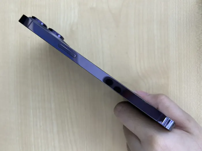 Apple iPhone 14 Pro Max — photo 4 of 10