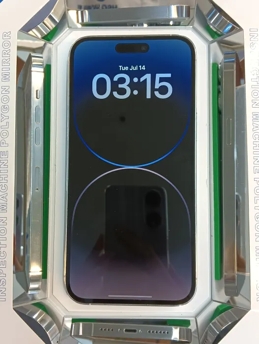 Apple iPhone 14 Pro — photo 5 of 10