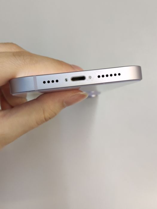 Apple iPhone 14 Plus — photo 5 of 8