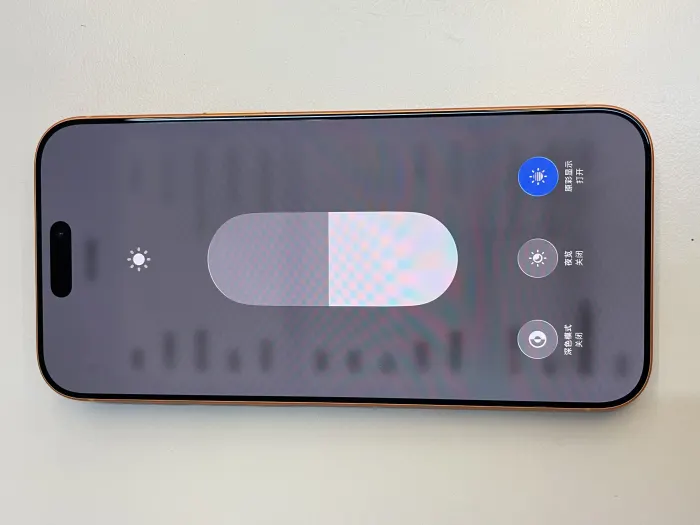 Apple iPhone 17 Pro Max — photo 1 of 10