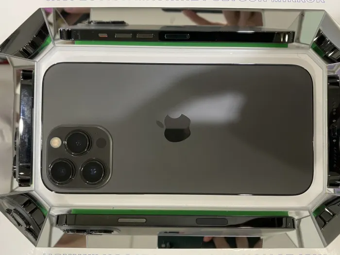 Apple iPhone 13 Pro Max — photo 9 of 10