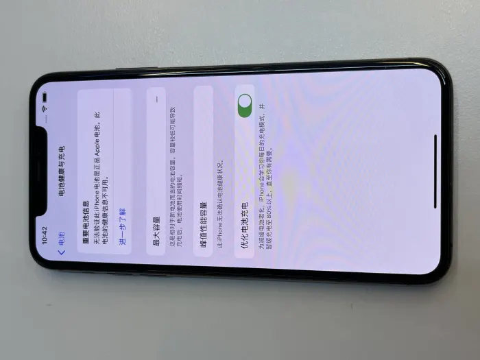 Apple iPhone 11 Pro Max — photo 8 of 11