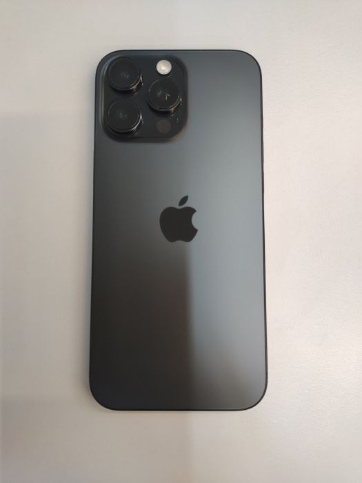 Apple Apple iPhone 16 Pro Max — photo 4 of 10