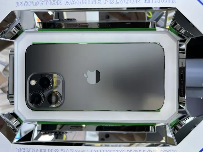 Apple iPhone 13 Pro — photo 10 of 11