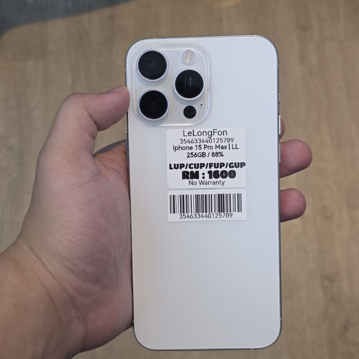 Apple iPhone 15 Pro Max