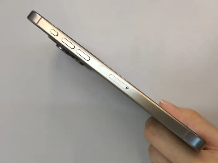 Apple iPhone 15 Pro Max — photo 7 of 10