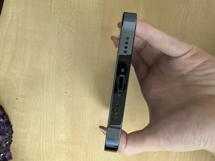 Apple iPhone 12 Pro Max — photo 2 of 10