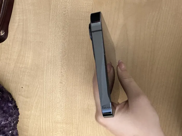 Apple iPhone 12 Pro Max — photo 5 of 10