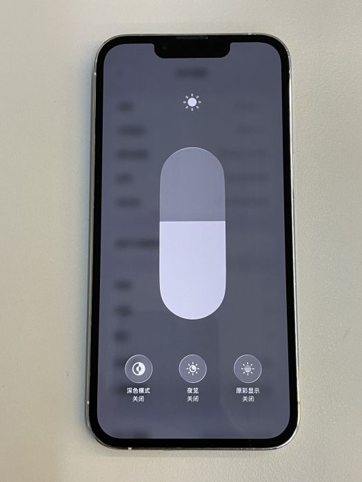 Apple iPhone 13 Pro — photo 7 of 11