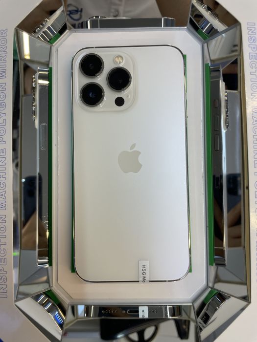 Apple iPhone 13 Pro — photo 10 of 11