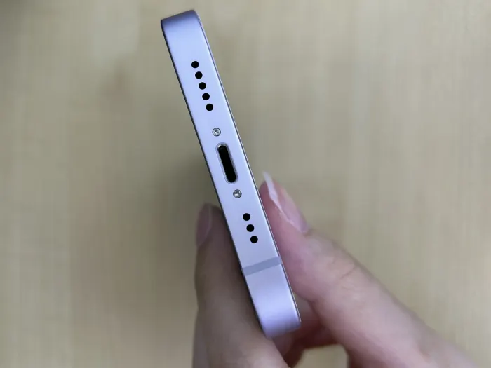 Apple iPhone 14 — photo 4 of 11