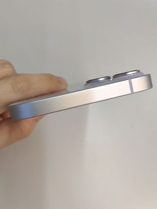 Apple iPhone 14 Plus — photo 6 of 10