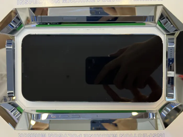 Apple iPhone 13 Pro Max — photo 10 of 10