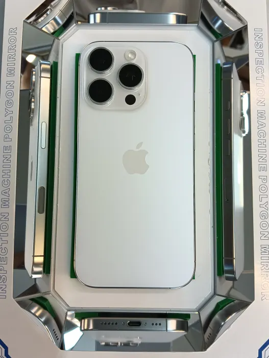 Apple iPhone 16 Pro — photo 9 of 10