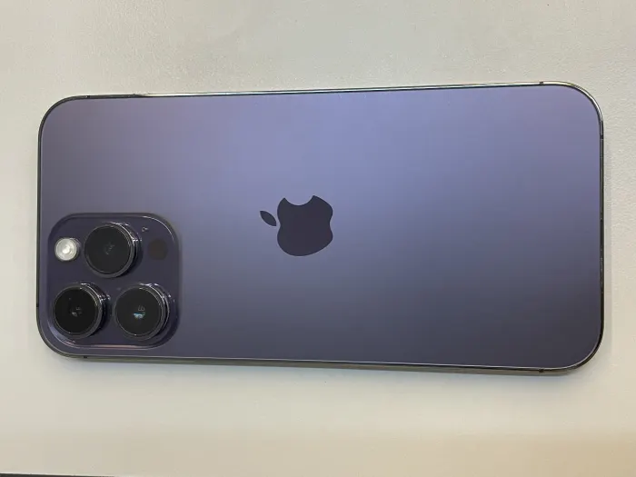 Apple iPhone 14 Pro Max — photo 1 of 10