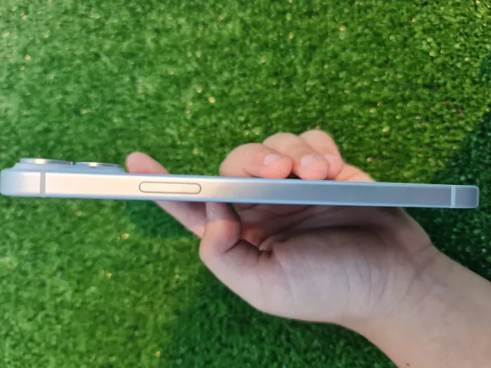 Apple iPhone 15 Plus — photo 5 of 7