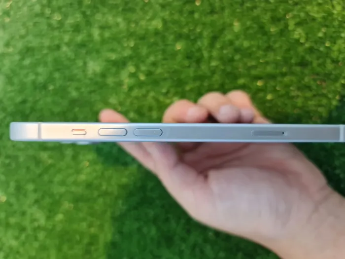 Apple iPhone 15 Plus — photo 6 of 7