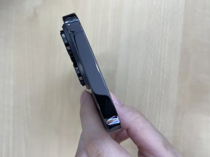 Apple iPhone 14 Pro — photo 7 of 10